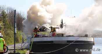 Flammen im Wohnraum: Brennendes Schiff auf Mittellandkanal beschäftigt die Feuerwehr | Minden - Mindener Tageblatt