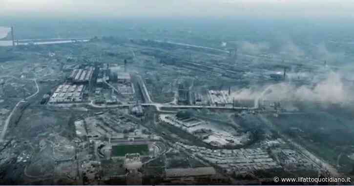 Guerra Russia-Ucraina, dal battaglione Azov alla Marina di Kiev: chi c’è dentro l’Azovstal. E sui civili nei bunker è scambio di accuse