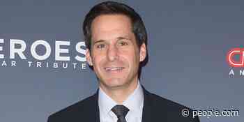 CNN's John Berman Staying in Hospital for 'One More Day' After Running in Boston Marathon - PEOPLE