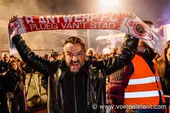 Antwerp Marginalen?! &quot;Een beetje marginaal is wel oké&quot;, volgens Antwerp-supporter Tom Waes