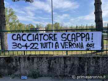"Cacciatore scappa": striscione a Saronno per la manifestazione animalista contro la caccia - Prima Saronno