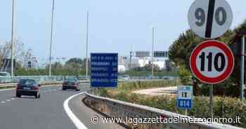 Bari, maxi tamponamento tra 6 auto sulla S16: traffico bloccato e lunghe code in direzione sud - La Gazzetta del Mezzogiorno