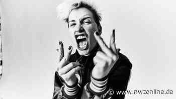 Geboren in Varel: „Deine Cousine“ meldet sich mit neuer Musik zurück - Nordwest-Zeitung