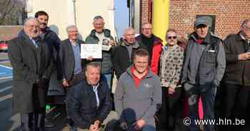 Gedenkplaat voor Everbekenaren die naar Canada emigreerden - Het Laatste Nieuws