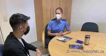 Weinstraßen-Center: Polizei informiert über Berufslaufbahn - Grünstadt - Rheinpfalz.de