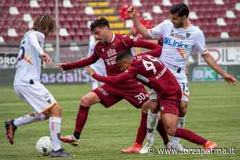 Reggina penalizzata di due punti: ora è appaiata al Parma - Forza Parma