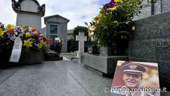 Rita Dalla Chiesa: papà dimenticato nel cimitero di Parma. Ade spa: se famiglia vuole pronti a collaborare - La Repubblica