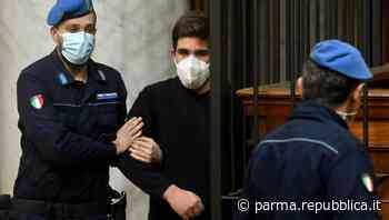 Uccise a coltellate il fidanzato della ex a Parma: ergastolo al 19enne Mallardo - La Repubblica