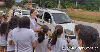 Alunos de Brusque participam de blitz educativa sobre a dengue - O Município