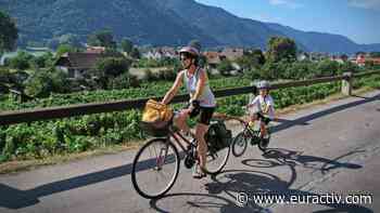 Why cycling must be part of the EU's flagship transport policy - EURACTIV