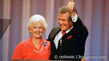 Dede Robertson, wife of religious broadcaster, dies at 94