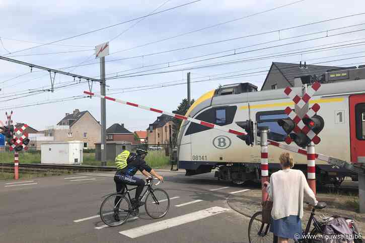 Overleg over afschaffen overwegen in Tielen opgeschort: “Daarmee is het probleem nog niet weg”
