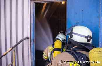 FW Menden: Verpuffung in einem Silo - Zwei Schwerverletzte