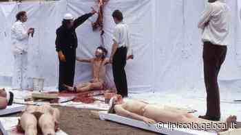 Addio Hermann Nitsch: nel 1978 la performance al Teatro Romano di Trieste tra sangue e animali morti - Il Piccolo