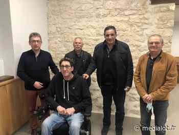 Elections législatives 2022 : Christophe Proença en visite sur le Causse de Gramat - Medialot