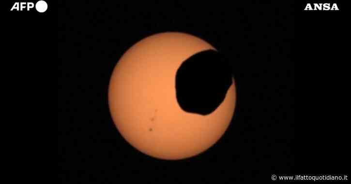 Eclissi solare su Marte: le immagini catturate da una telecamera Nasa