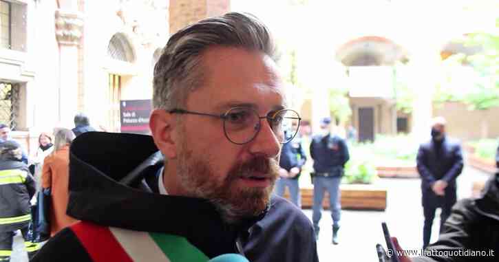 Bologna celebra la liberazione dal nazifascismo. Lepore: “Ucraina? Condivido la linea del Pd ma resto accanto all’Anpi. Basta polemiche inutili”