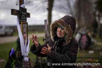 Russia ratchets up battle for control of eastern Ukraine - Kimberley Bulletin