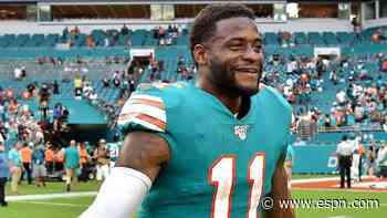 WR Parker says he 'chose' to be traded to Pats