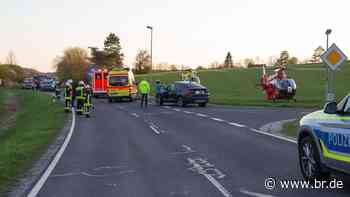 Mutter und Kinder verletzt: Auto überschlägt sich bei Coburg - br.de