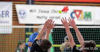 In Detmold fliegen die roten Putenfedern | Nachrichten aus dem Sport - Lippische Landes-Zeitung