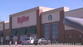 Hy-Vee scraps plans for smaller stores in 5 metro communities
