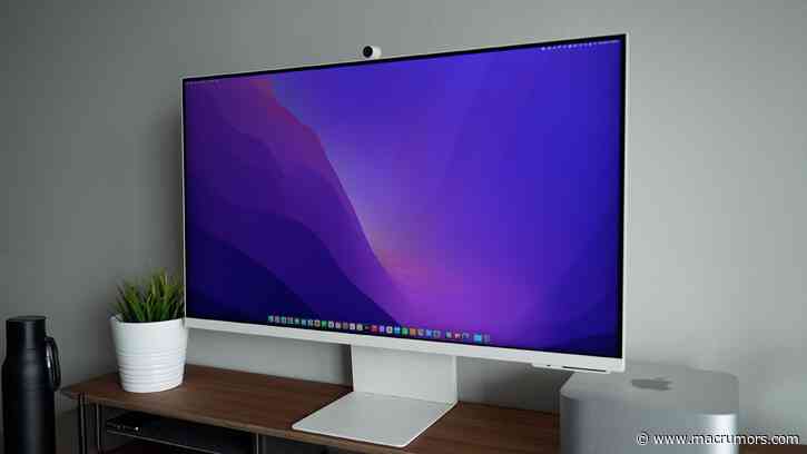 Samsung's New 32-Inch 'M8' Display vs. Apple's Studio Display