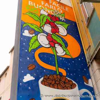 ​Caffe' Motta: prima opera d'arte pubblicitaria di riqualificazione urbana su commissione - DM - Distribuzione Moderna