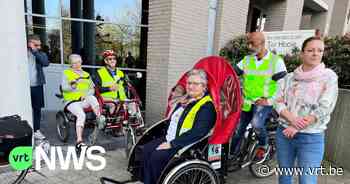 Stad Genk wil ook 55-plussers en minder mobiele mensen op de fiets: Met riksja, tandem of duofiets - VRT NWS