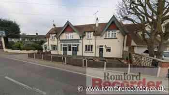 Havering pub Royal Oak for sale with 'development potential' - Romford Recorder