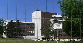 Doch kein Abriss: Altes Polizeipräsidium in der Soers soll hunderte Flüchtlinge beherbergen