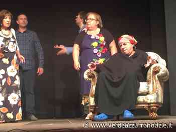 Tante risate a Porcari con la commedia 'Viva la nonna! (Cento di questi giorni)' - Verde Azzurro Notizie