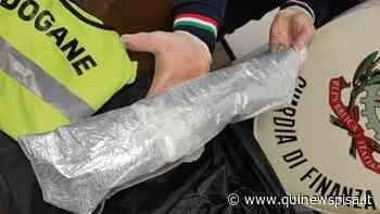 In arrivo da Amsterdam con 1,3 chili di cocaina - Qui News Pisa