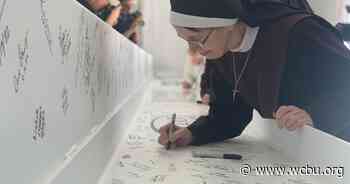 'A part of history:' Sign your name to steel beam of $237M OSF Cancer Institute in Peoria - Peoria Public Radio