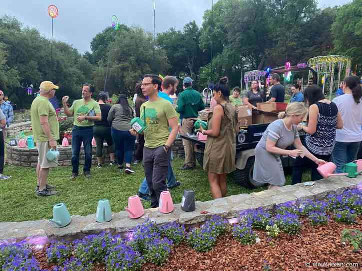 KXAN helps break Guinness World Record to celebrate Earth Day