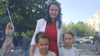 Refugees in limbo: Ukrainians bound for Canada facing delays