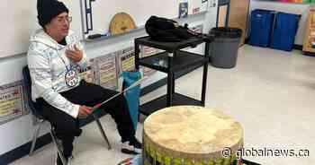 Indigenous educators of northern Saskatchewan introduce reconciliation in schools - Global News
