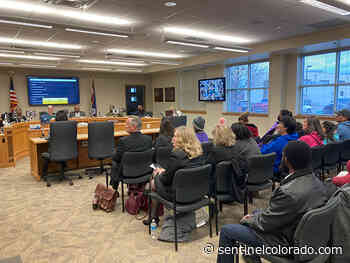 Aurora Public Schools eyes future cost reduction as fiscal cliff looms - Sentinel Colorado