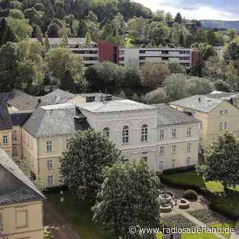 LWL-Klinik Marsberg kooperiert mit Hamburger Fernhochschule - Radio Sauerland