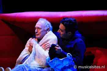 De Mol en de Paradijsvogel. Spreid je veren · - Musicalsites.nl