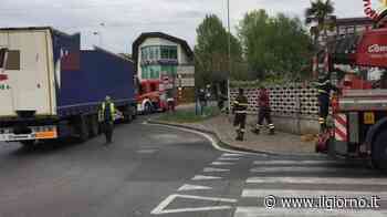 Tir in panne, il traffico sulla Monza-Carate va in tilt - IL GIORNO