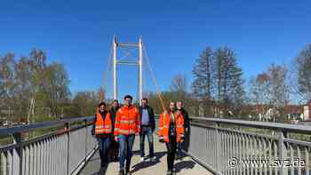 Plümperwiesenbrücke in Parchim: Fußgänger und Radfahrer bekommen in wenigen Tagen ihre Brücke wieder - svz – Schweriner Volkszeitung