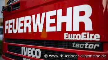 Brand in Mehrfamilienhaus in Waltershausen: Feuerwehr rettet Bewohner - Thüringer Allgemeine