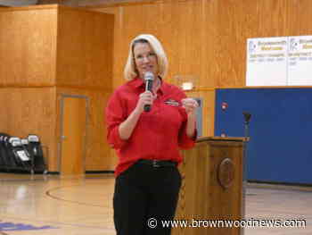 Senator Buckingham Meets Brookesmith Students - Brownwood News