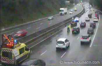 Un accident crée un bouchon sur l'A8 ce samedi en début d'après-midi
