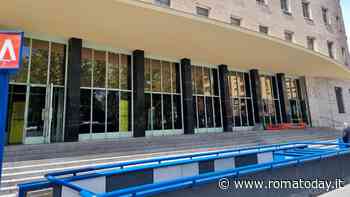 Piazza Bologna, look rinnovato per la facciata esterna dello storico ufficio postale