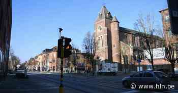 Motard (51) gewond na manoeuvre op Diestsesteenweg | Leuven | hln.be - Het Laatste Nieuws