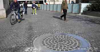 Halve bol stadskunstwerk Oeratoom vervangen door platte schijf - Het Laatste Nieuws