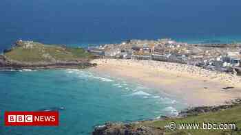 Cornwall Council warns coronavirus is 'everywhere' - BBC