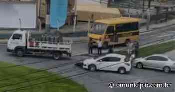 Motociclista fica ferido em colisão com carro no Steffen, em Brusque - O Município